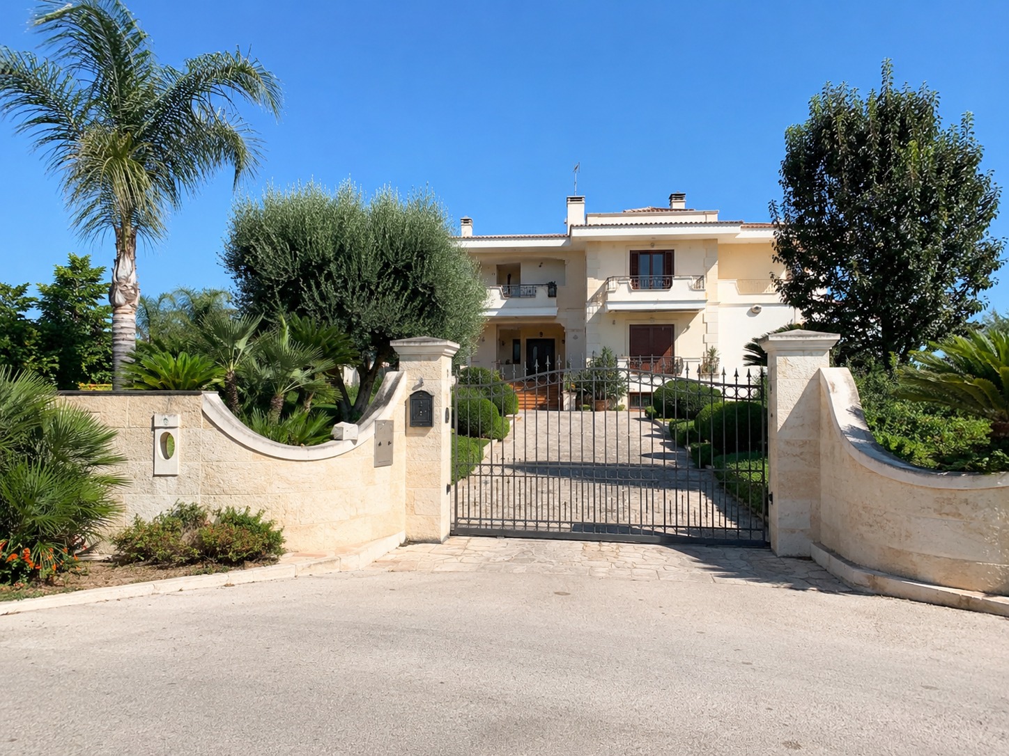 Adelfia – Montrone – Bifamiliare 0274