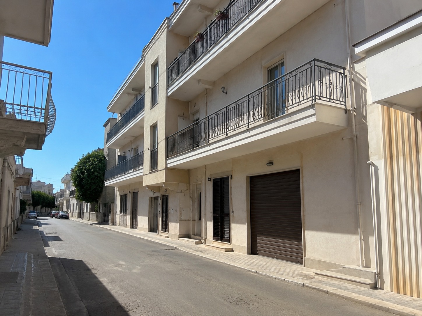 Adelfia – Montrone – Appartamento 4 vani 0275